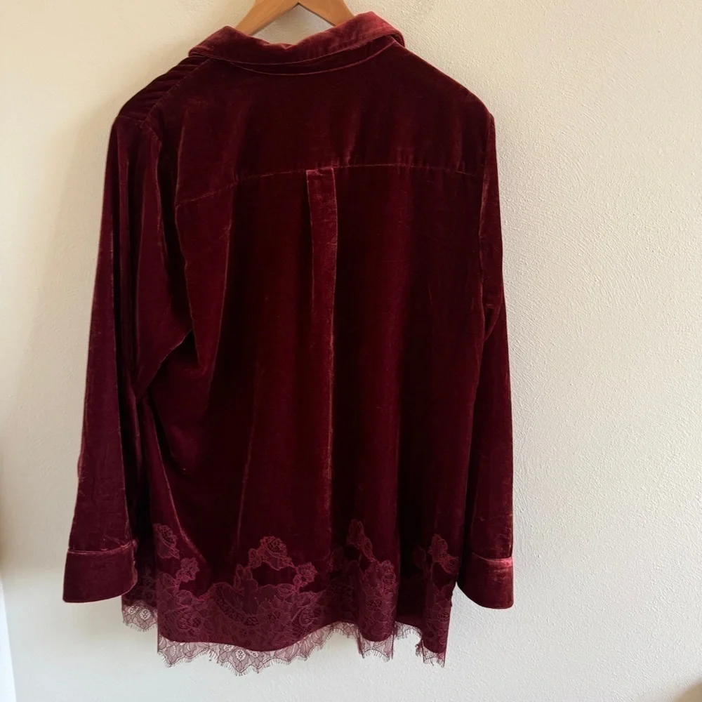 Soft Surroundings Eden Velvet and Lace Top Cabernet 1X - Picture 5 of 9